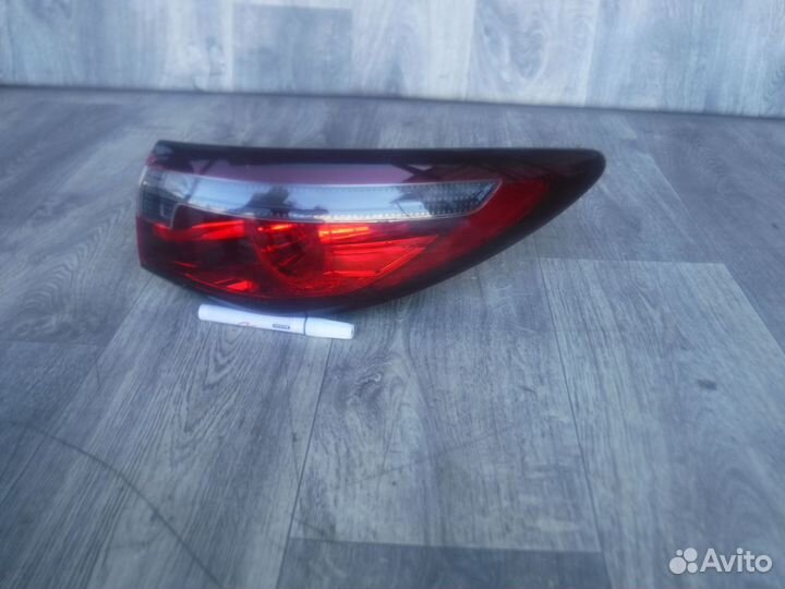 Фонарь правый Mazda 6 GJ 2020
