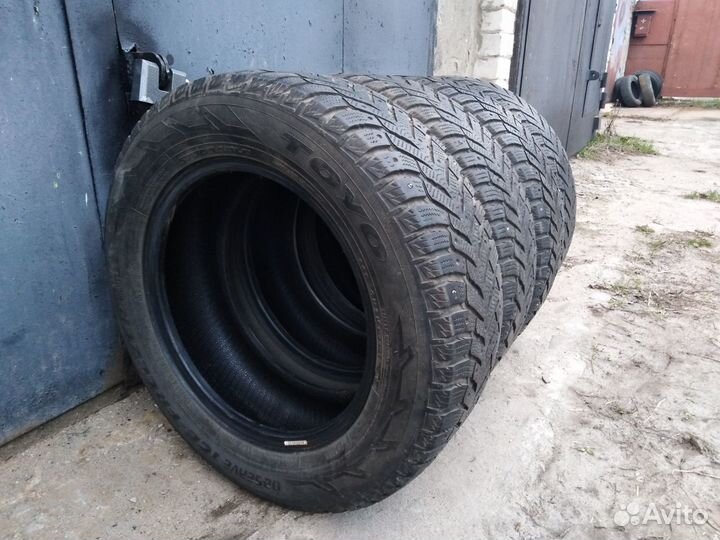 Toyo Observe Ice-Freezer 195/65 R15