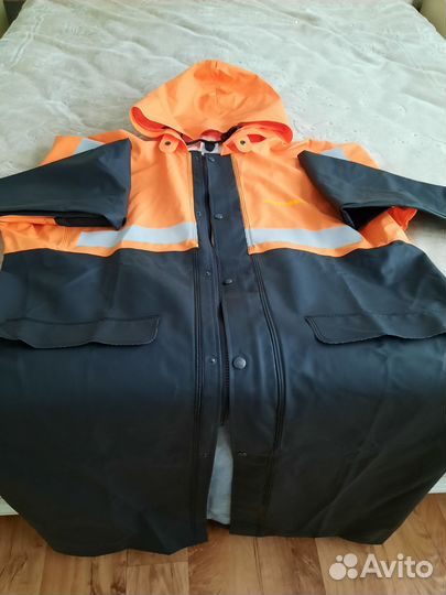 Плащ мужской