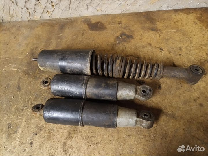 Амортизаторы Вятка