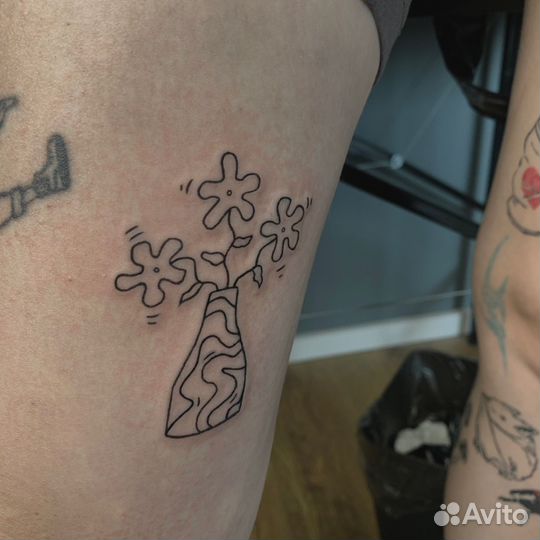 Татуировка / модель на тату сеанс