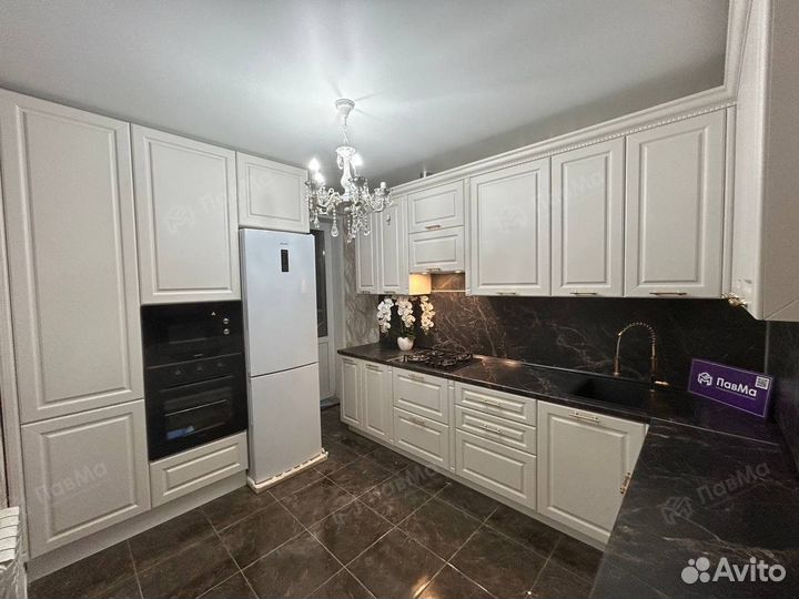 Кухонные гарнитуры в эмали с подсветкой 40