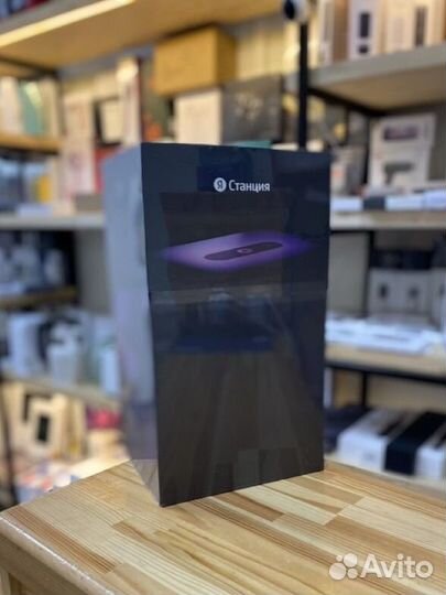Умная колонка Яндекс Станция 2 с Алисой