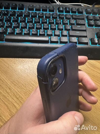 iPhone 12, 64 ГБ