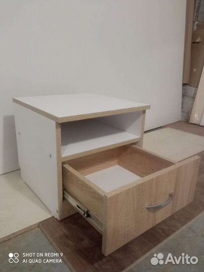 Тумба прикроватная