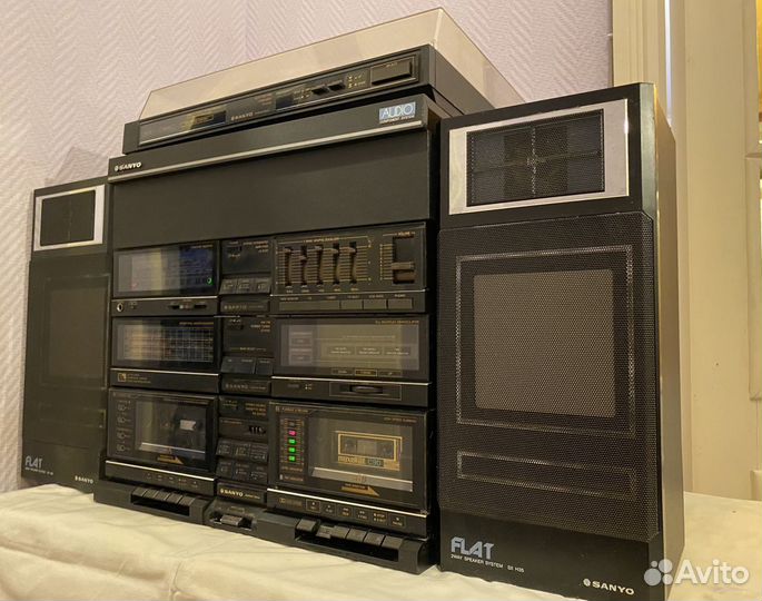 Sanyo 6100 музыкальный центр