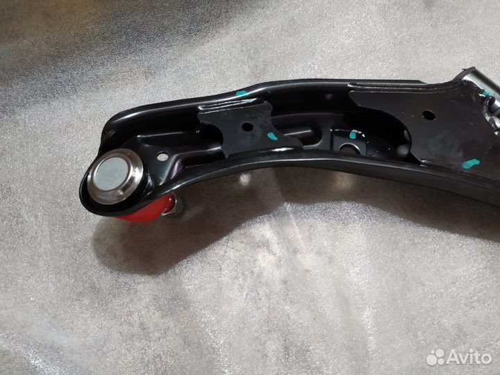 Рычаг передний правый Nissan Almera Classic, N16