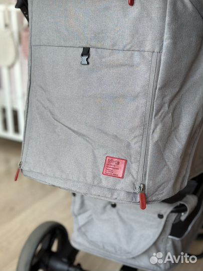 Прогулочная коляска Carrello Vista steel gray