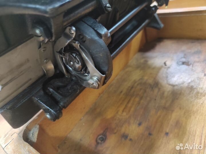 Швейная машина подольск ручная