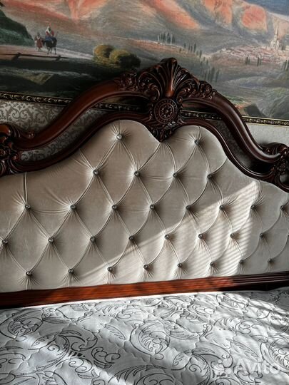 Спальный гарнитур