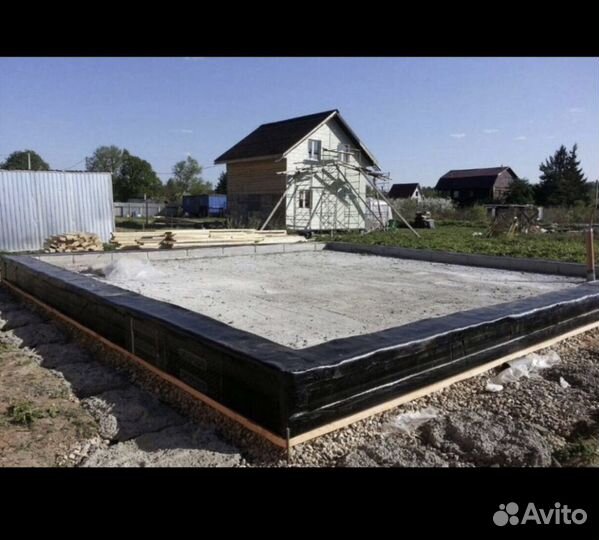 Бригада строителей