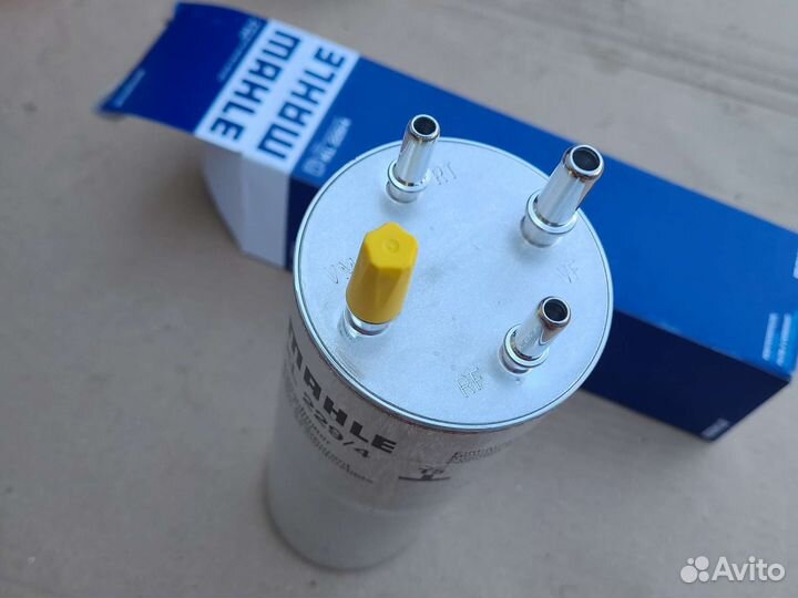 Топливный фильтр Volkswagen Audi 7H0127401