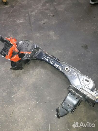 Балка под двигатель Toyota