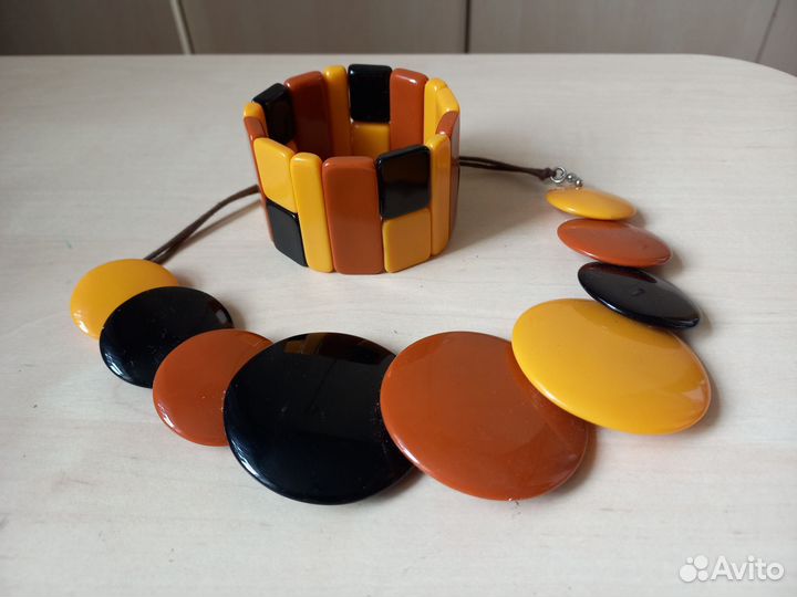 Набор бусы и браслет