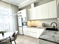 2-к. квартира, 61 м², 1/14 эт.