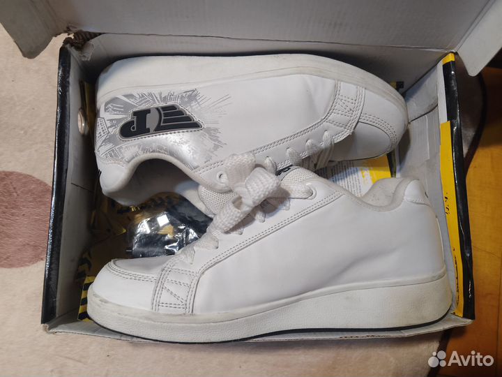 Кеды белые с роликами patrol dc shoe anta unta dvs