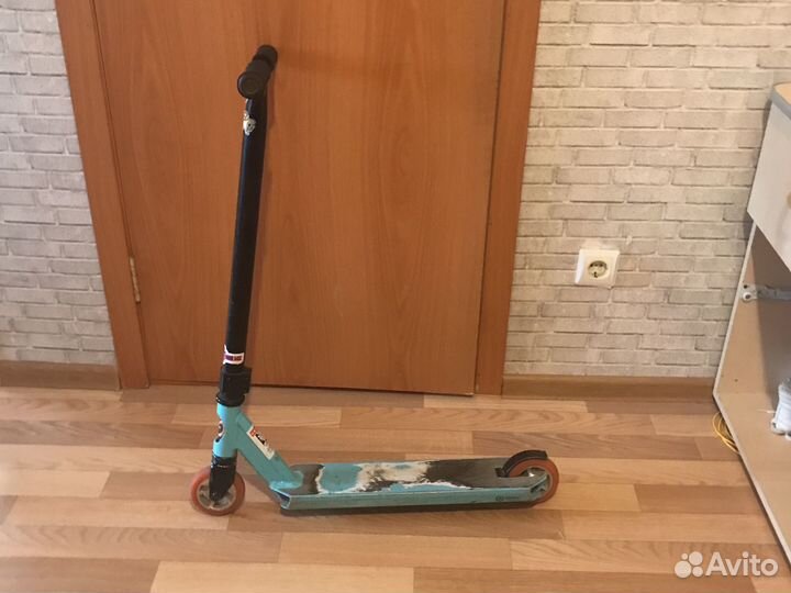 Трюковой самокат oxelo