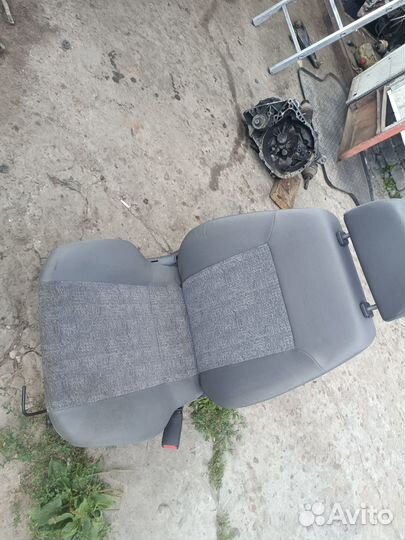 Пассажирское сидение Daewoo Nexia