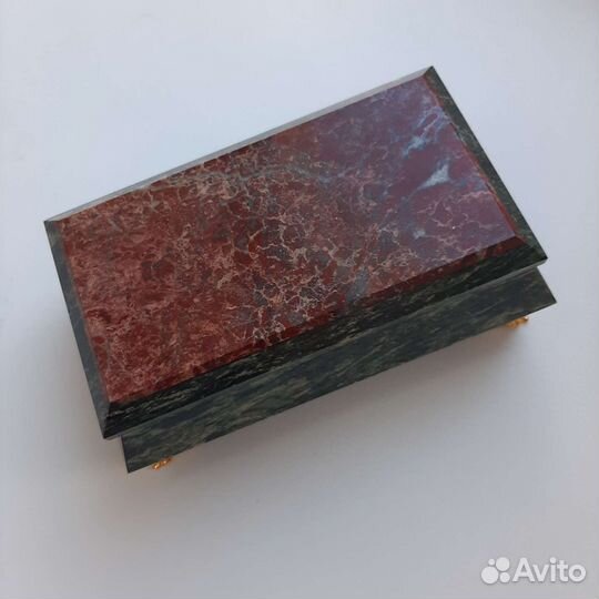 Шкатулка маленькая