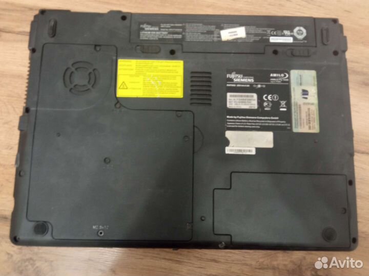 Fujitsu siemens amilo PA 1538