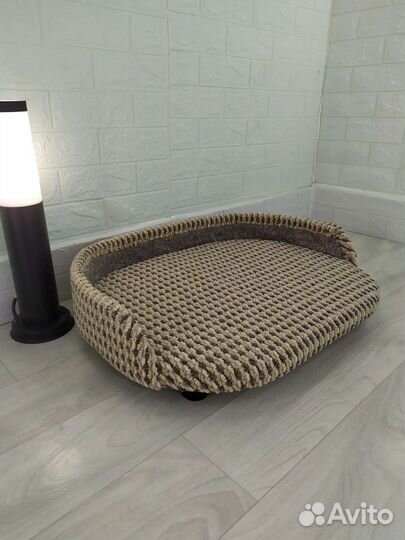 Лежанка для собак