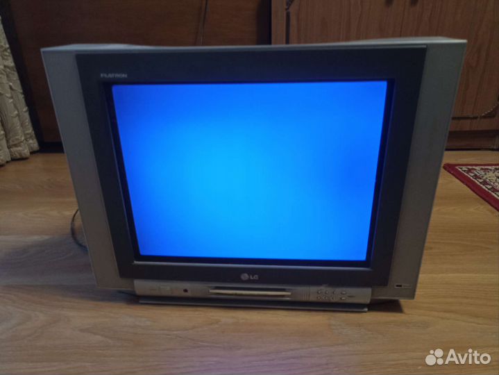 Телевизор б/у LG CT-21F35M