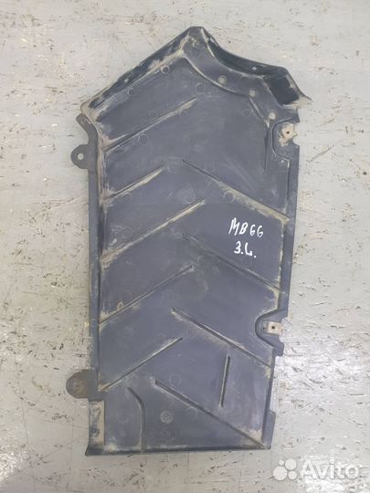 Пыльник днища Mercedes W212 E