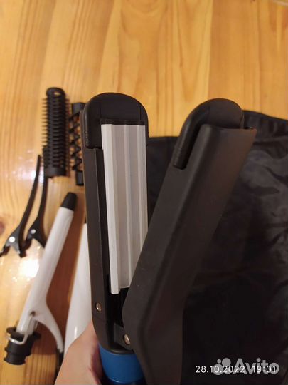 Мульти-Стайлер Philips HP8699