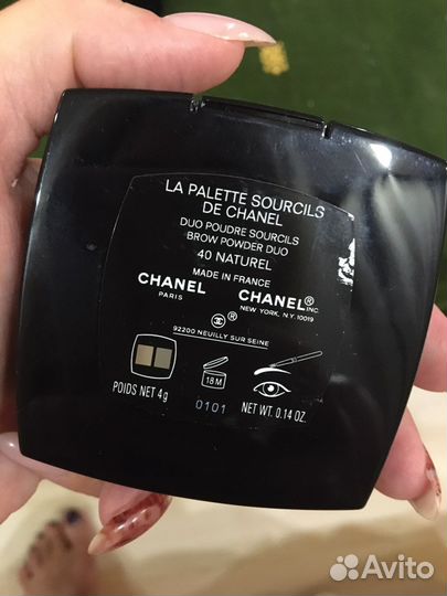 Chanel для бровей