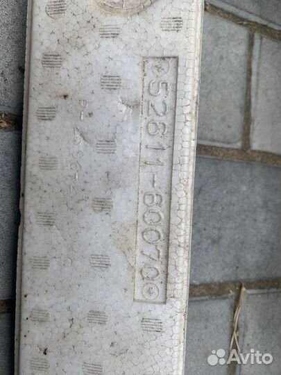 Усилитель бампера переднего Toyota LC Prato 150