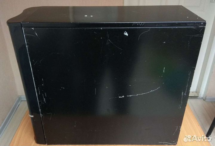 Корпус Thermaltake Swing для пк