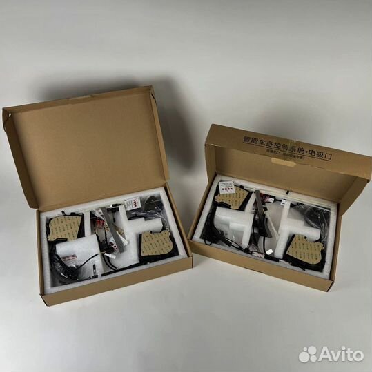 Доводчики дверей Lexus IS250 05-12г