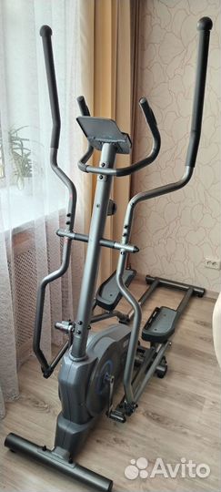 Эллиптический тренажер Titanium One X30 MF