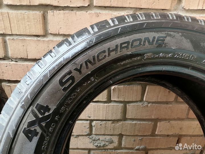Michelin 4x4 Synchrone 235/60 R16 100H