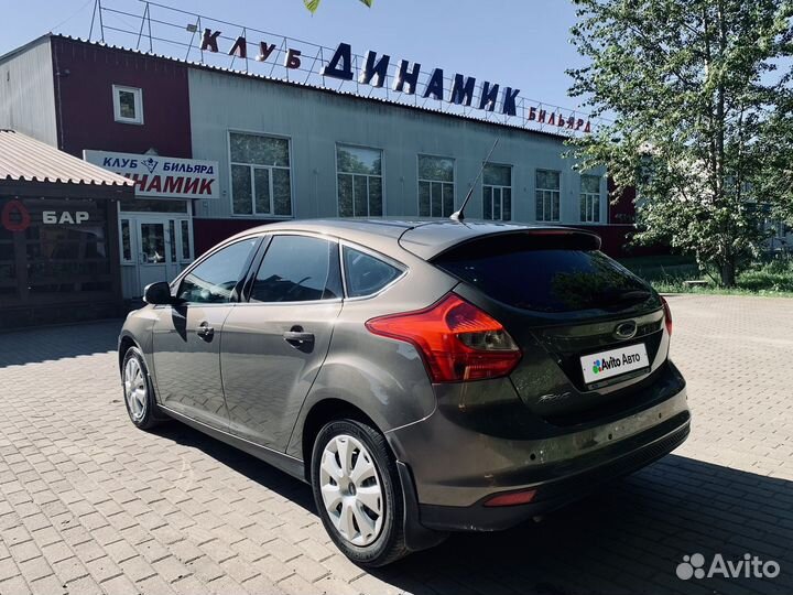 Ford Focus 1.6 МТ, 2012, 110 010 км