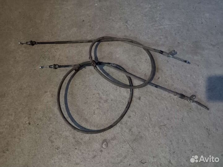 Тросик ручника nissan juke