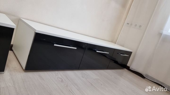 Тумба под телевизор бу