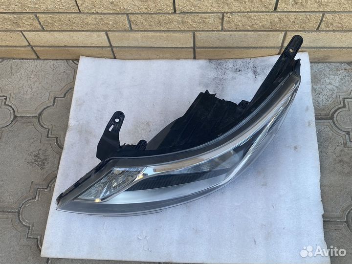 Фара левая киа Рио 3 дорестайлинг