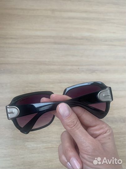 Солнцезащитные очки женские