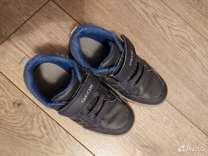 Кроссовки для мальчика