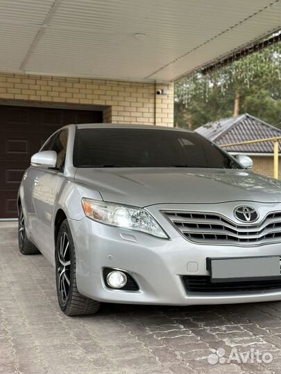 Toyota Camry 2.4 AT, 2011, 10 000 км