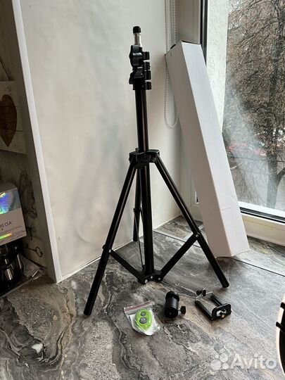 Штатив новый 4 в 1 1,5м