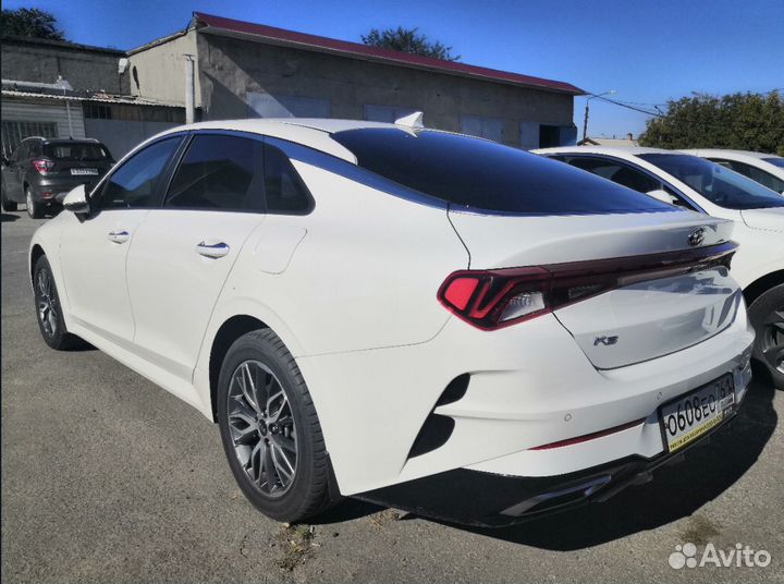 Водитель на авто компании