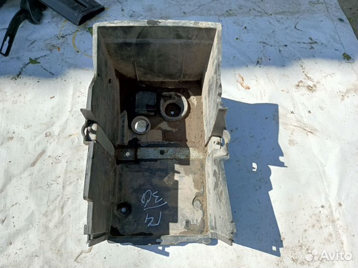 Короб акб Ford Focus