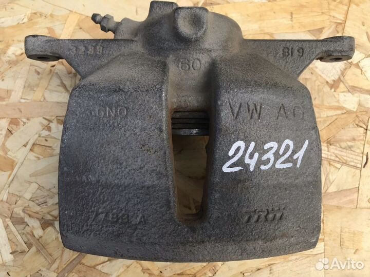 Суппорт передний правый VW Tiguan 2 Skoda Kodiaq