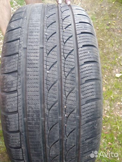 Minerva S210 Ice Plus 235/50 R18 101V