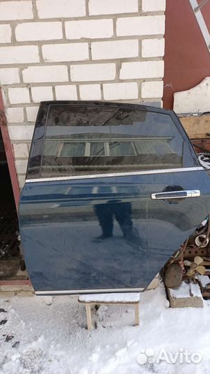 Продам дверь на Ниссан Тиана j31 задняя левая