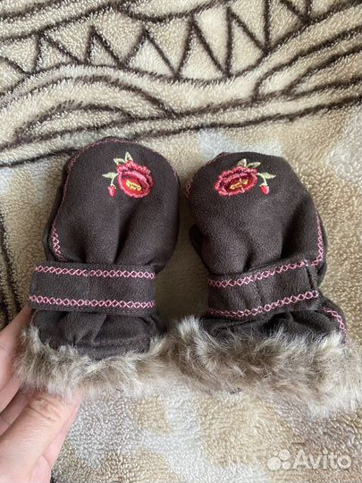 Варежки детские