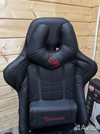 Игровое компьютерное кресло A4Tech Bloody GC-500