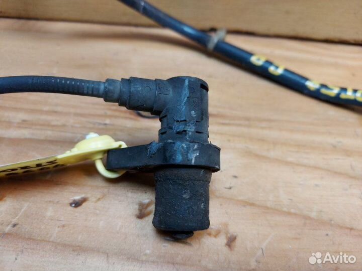 Датчик ABS прав. перед. toyota carina ED